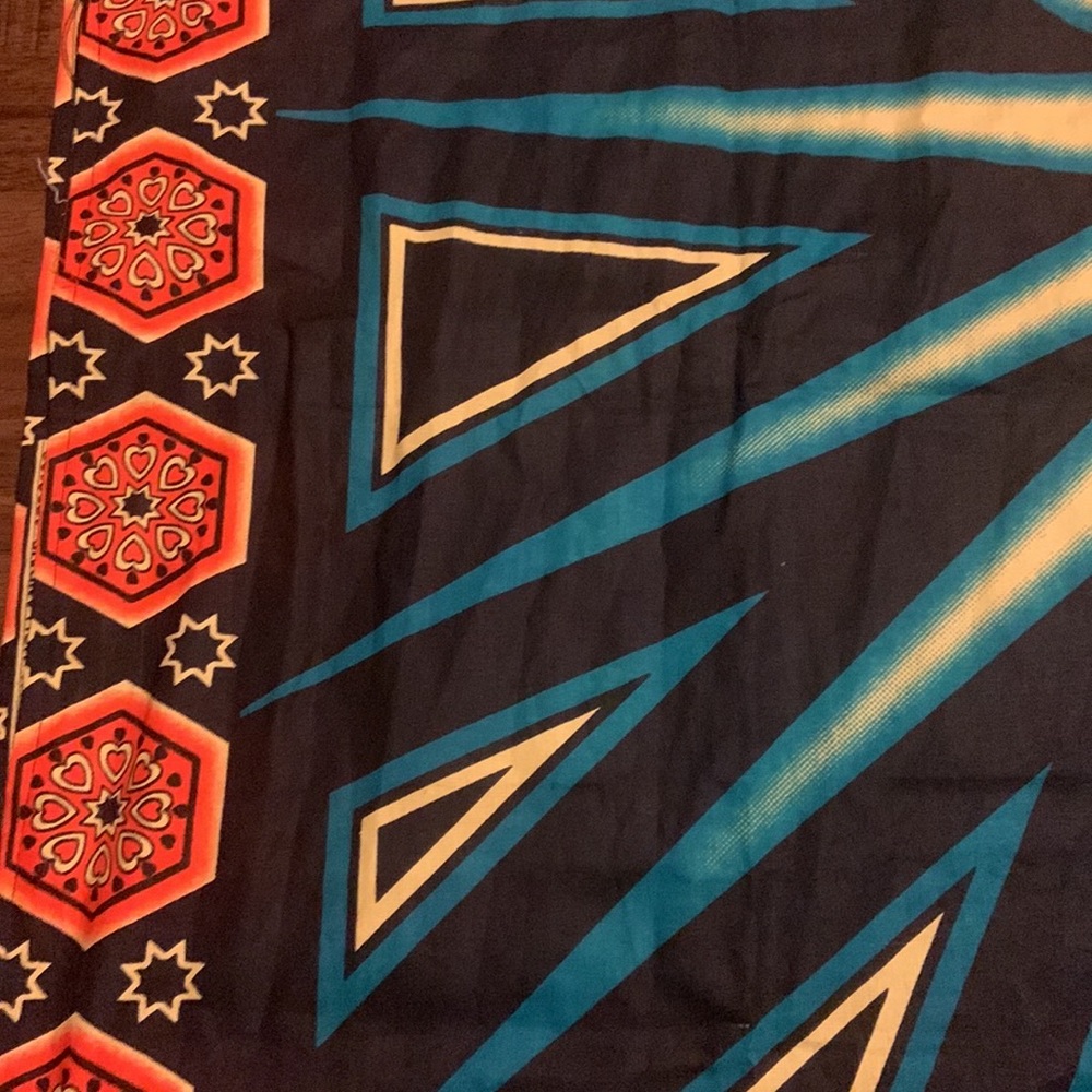 Fabric - Picture 3 of 6